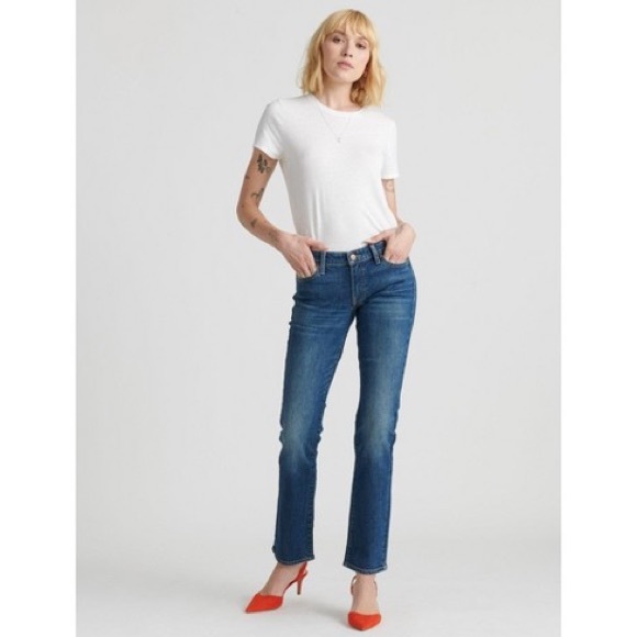Lucky Brand Denim - Lucky Brand Mid Rise Sweet Straight Jeans Size 10